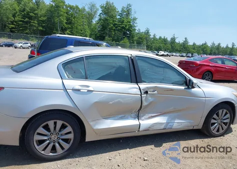 2011 Honda Accord 2.4 Ex-L z USA, uszkodzony, nr VIN 1HGCP2F88BA000750